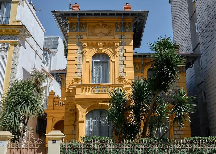 Maison Des Barons
